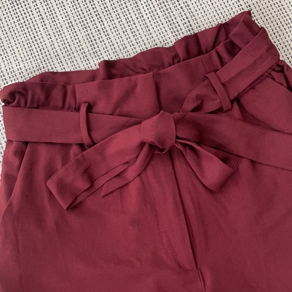 H&M Paper-Bag Belted Trousers - Picture 3 of 4